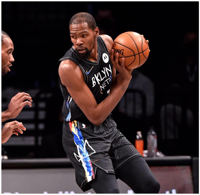 立陶宛男篮完胜尼日利亚男篮，恩比德惊艳世界