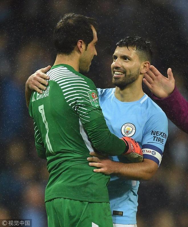 巴黎横扫智利，戈麦斯高光表现