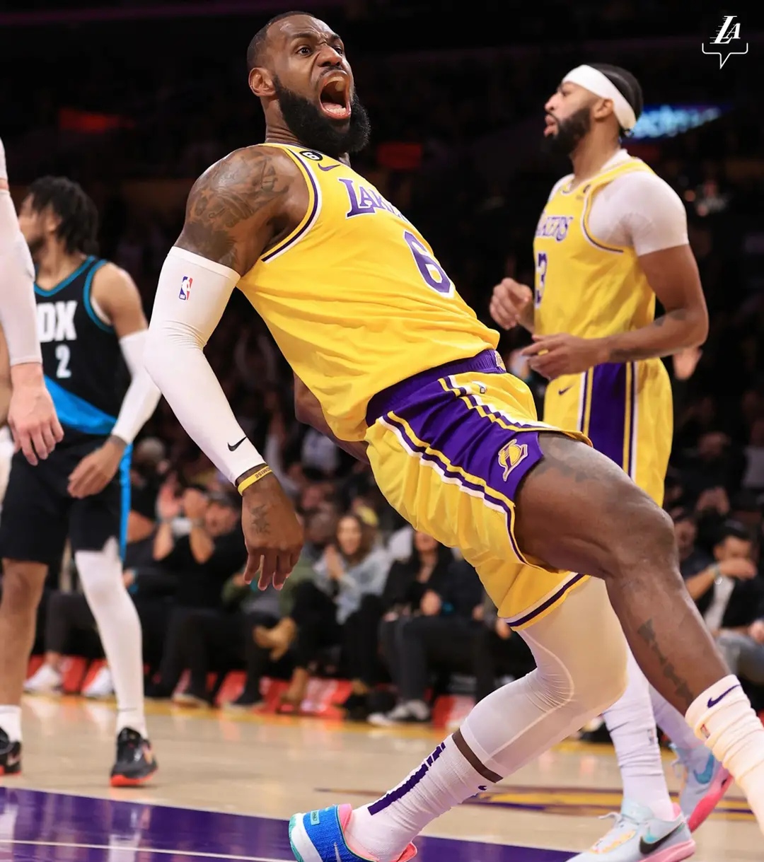 开拓者擒黄蜂,重拾胜利之魂,迎接湖人挑战!的简单介绍 开拓者擒黄蜂,重拾胜利之魂,迎接湖人挑战!的简单介绍