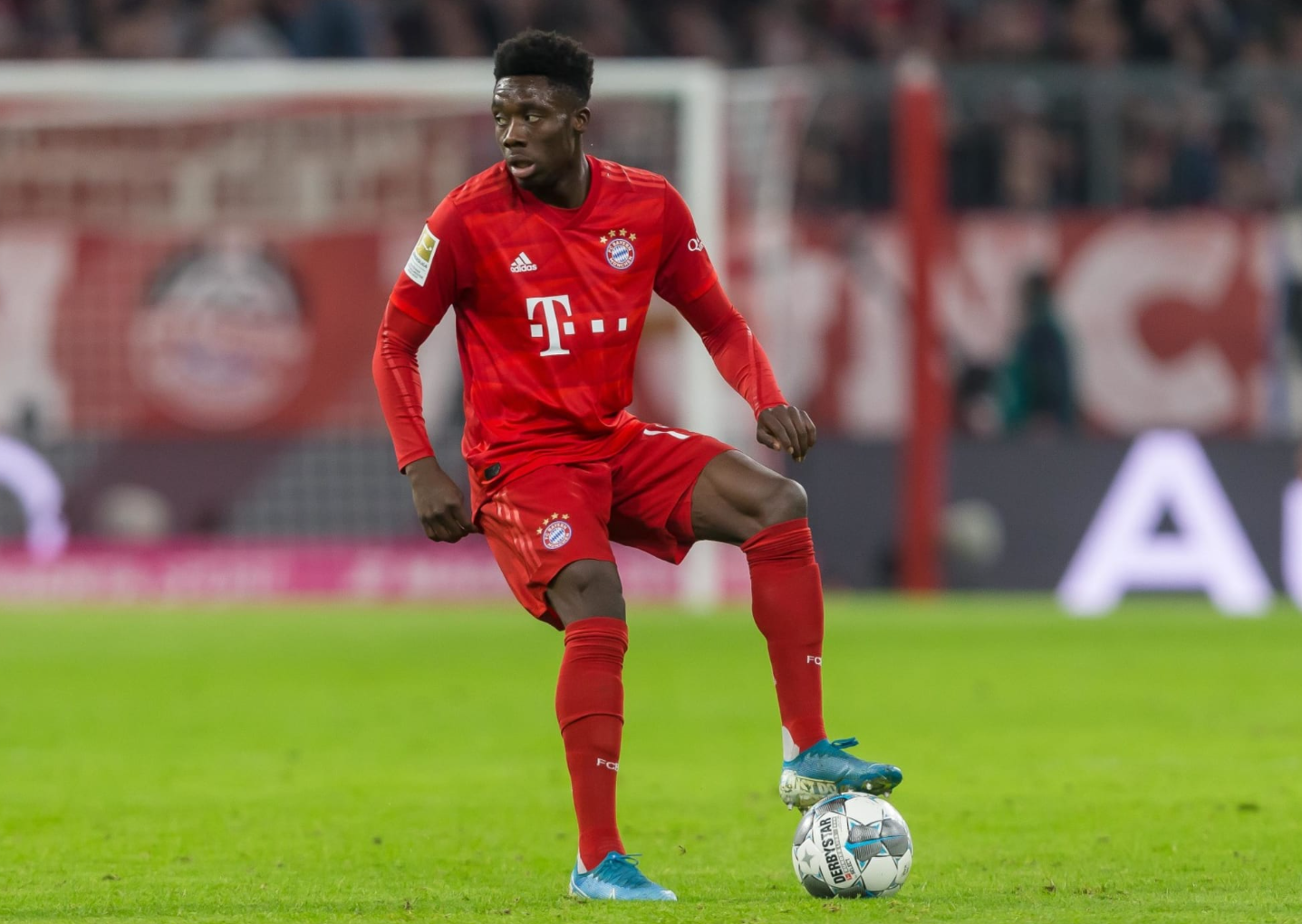 关于欧国联比赛：拜仁慕尼黑战胜皇家马德里的信息