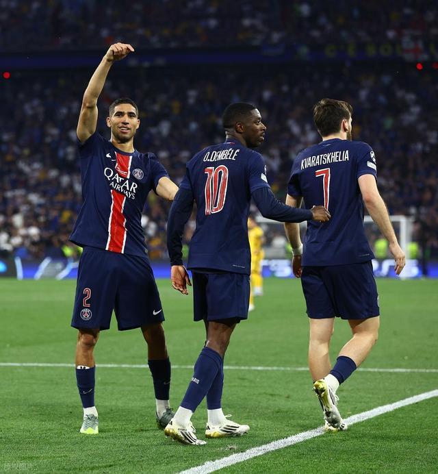 巴黎圣日耳曼客场大胜，晋级欧冠八强成为焦点