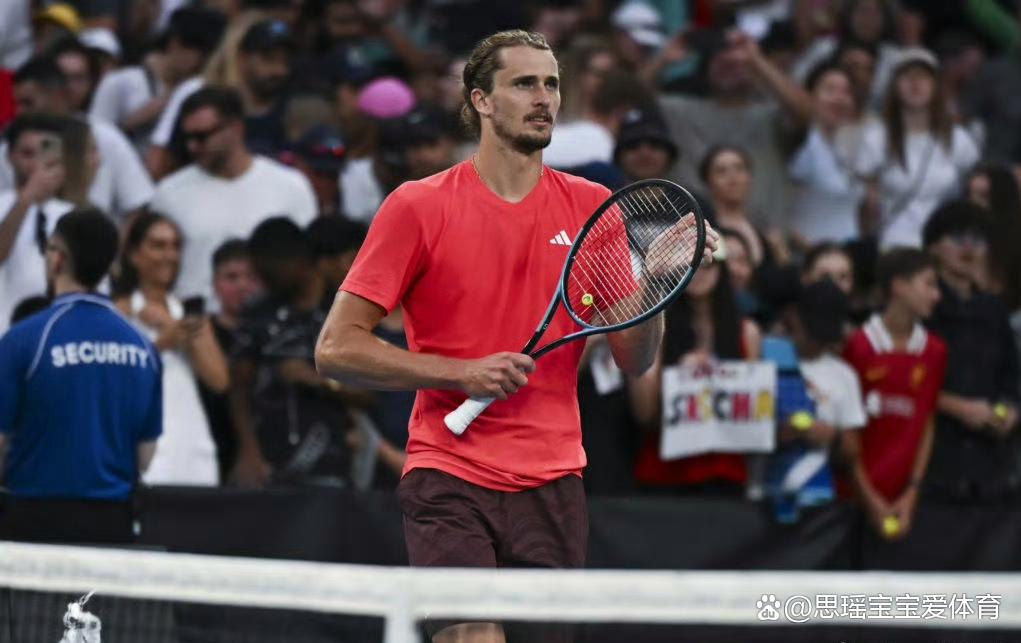 澳大利亚网球队血洗西班牙网球队，兹维列夫统治全场的简单介绍