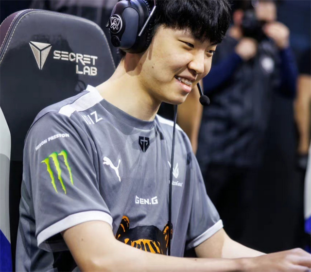 关于LGD横扫DRX,Chovy打破历史纪录的信息 关于LGD横扫DRX,Chovy打破历史纪录的信息