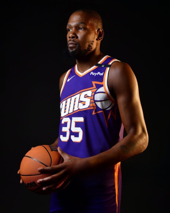 骑士鏖战天津队,杜兰特高光表现 骑士鏖战天津队,杜兰特高光表现