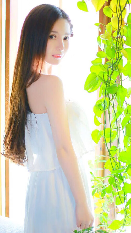 克莱神射定乾坤,深圳战术击溃雄鹿—解析一场跨洋篮球智慧的交锋